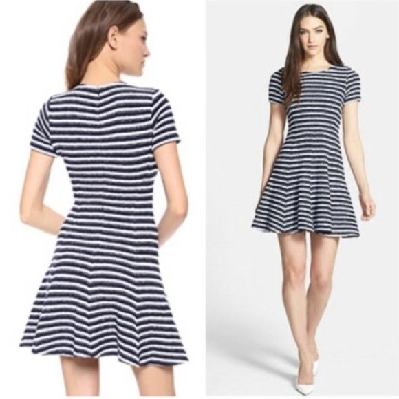 Theory Dresses & Skirts - Theory striped Albita Guarda fit and flare knit dress - women’s size 4